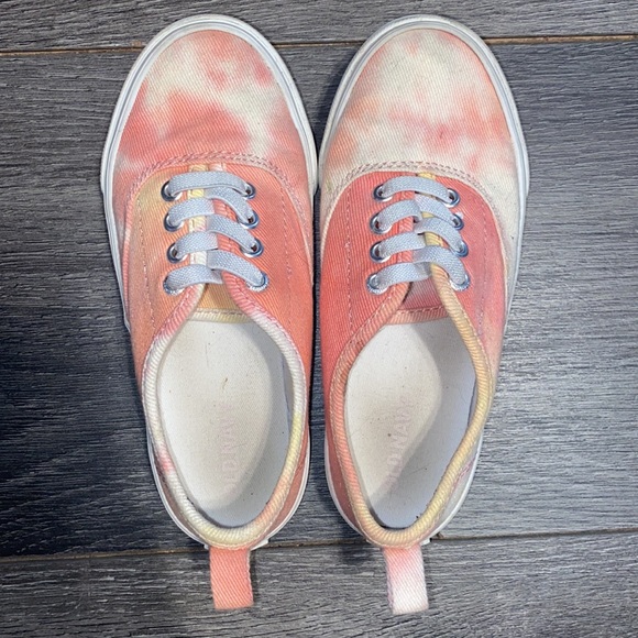 Old Navy tie-dye slip on shoes. - Picture 3 of 3